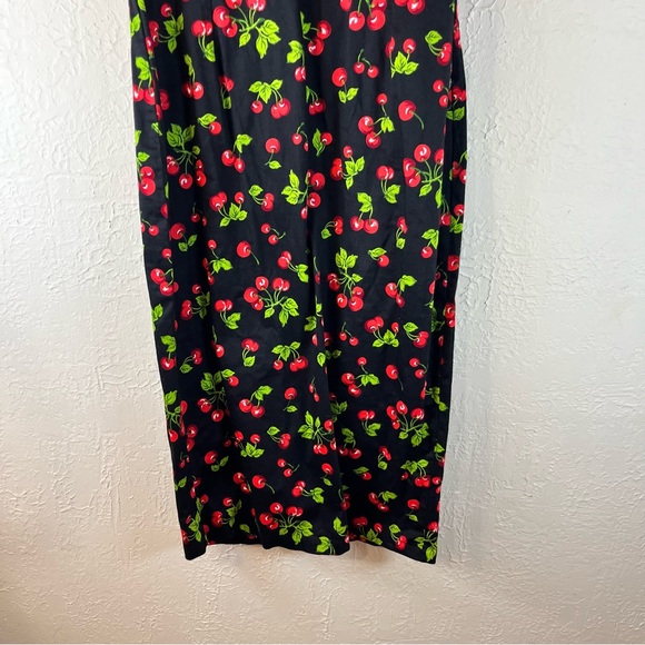Pinup Couture Natasha Rockabilly Wiggle Cherry Print Dress - Picture 6 of 11